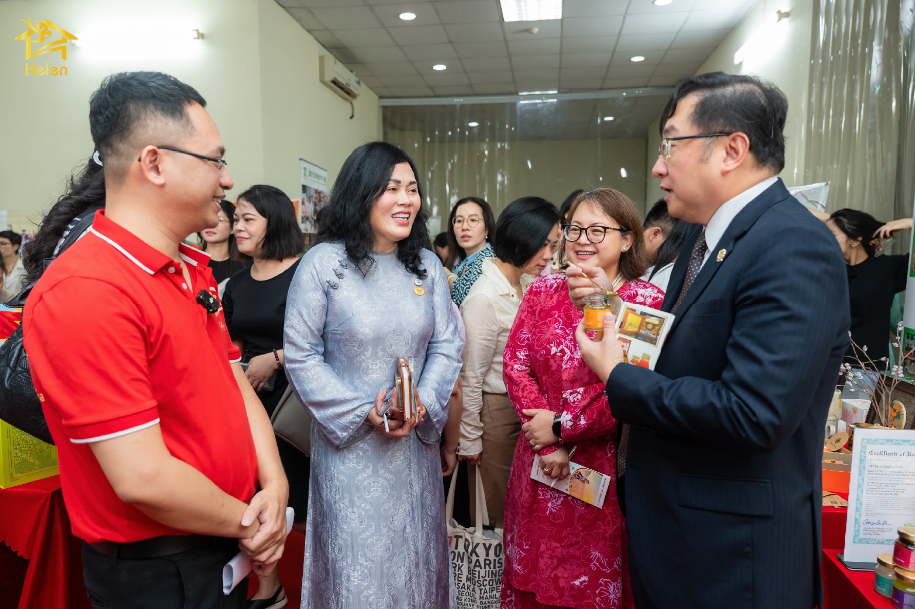 Mang yến đến với tất cả người dân Việt Nam